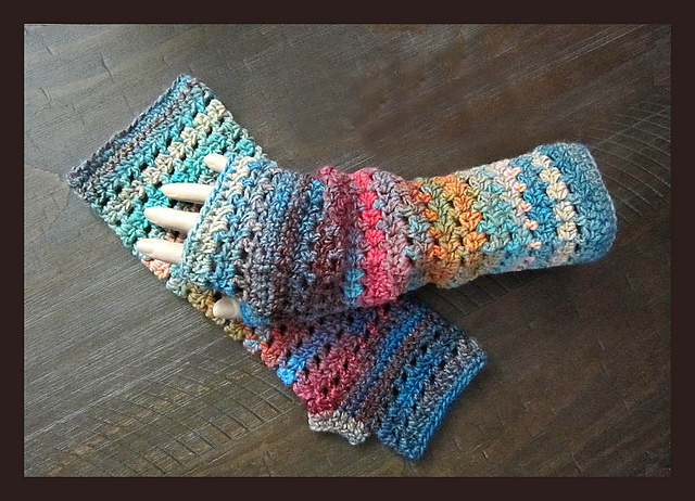 Slouchy Fingerless Gloves