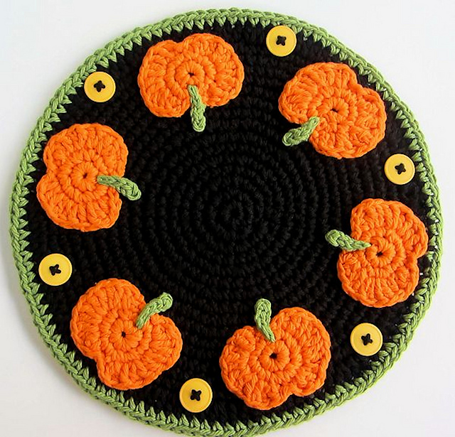 Pumpkin Candle Mat