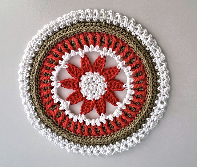 Holiday Candle Mat