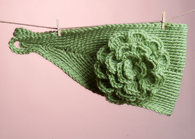 Simple Headband with Large Flower