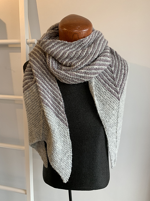 Ravelry: Jill's Shawl pattern by Lisa Overby