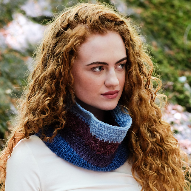 Saoirse Aran Cowl