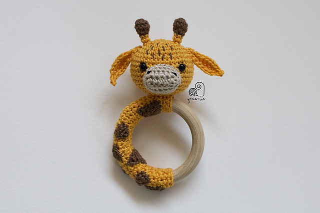 Ginny the Giraffe rattle