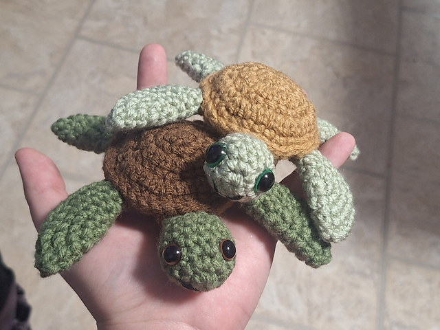 Sea Turtle Plushie