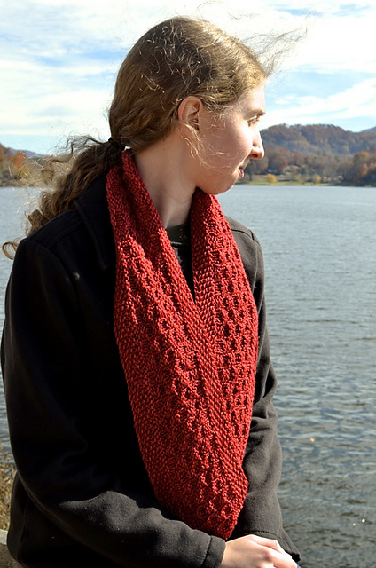 Checkerboard Cowl