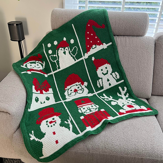 Cosy Christmas Blanket Overlay Mosaic