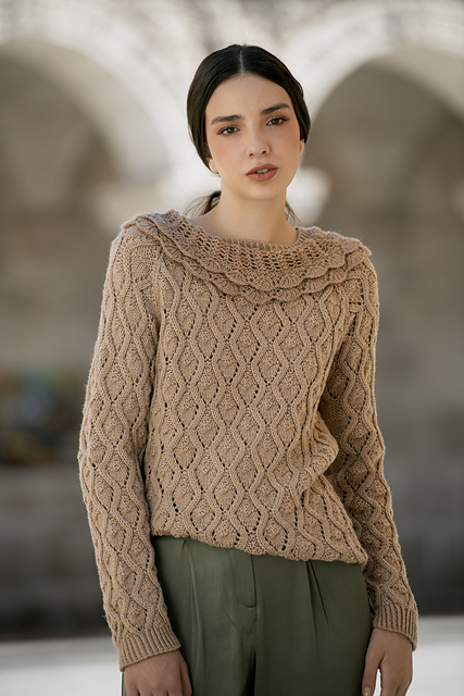 Belle Pullover