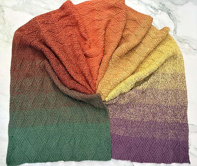 Ravelry: Autumn Breeze Scarf pattern by Nicola Green