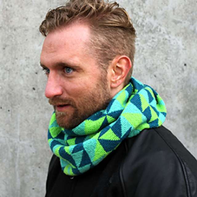 Triangulo scarf