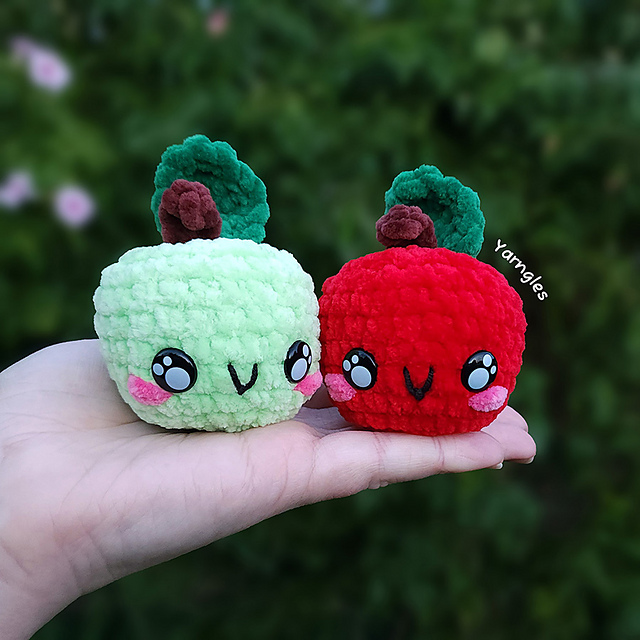 Tiny Apple