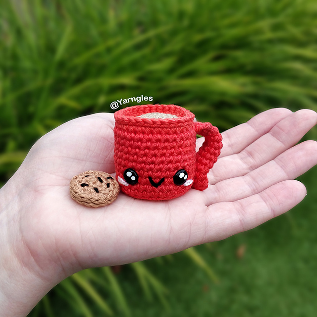 Tiny Teacup Totti