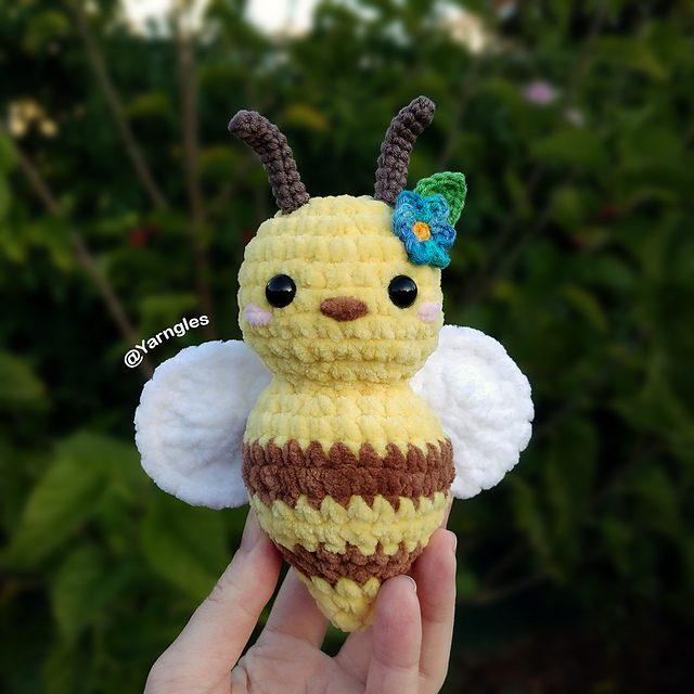 Baby Bee Blossom