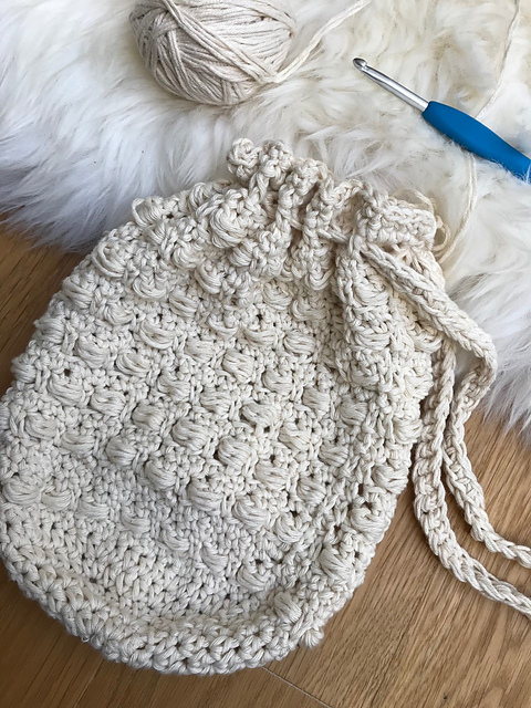 The Pearl Pouch