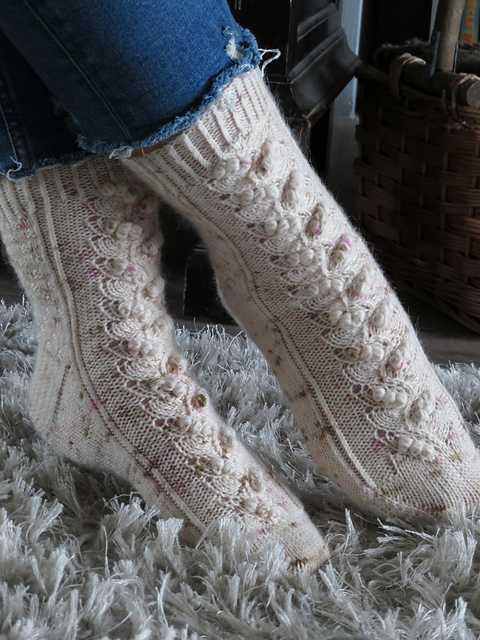 Moonberry Socks