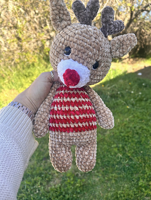 Christmas Plush Reindeer