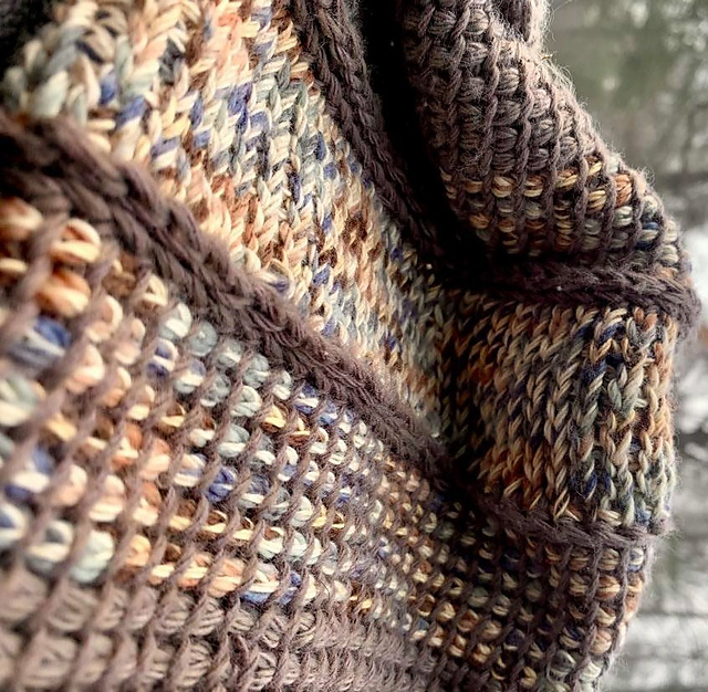 Scrap Yarn Cowl