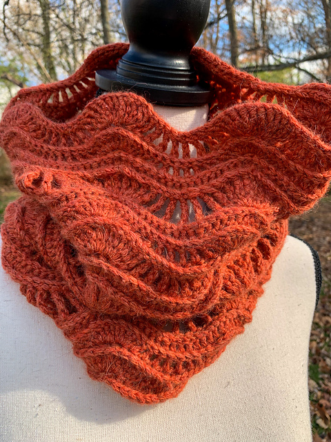 Umbria Cowl