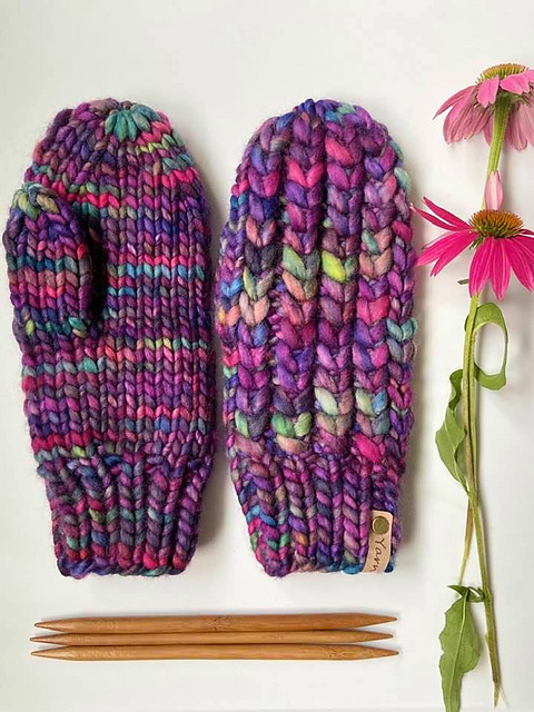 Braided Hearts Mitts