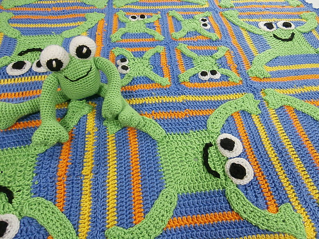 Tic Tac Toad Frog Afghan & Amigurumi