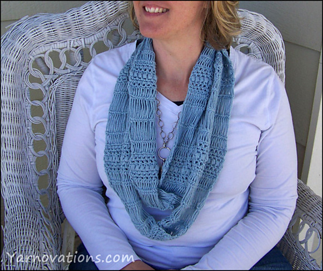 Single Stranded Broomstick Lace Cowl