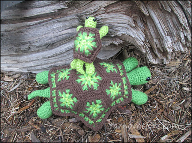 Turtle Family - Mommy Turtle and Turtle Rattle