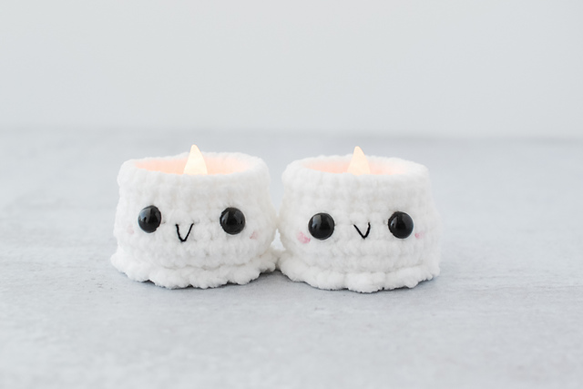 Ghost Tealight Holder