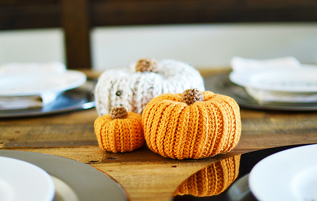 Faux Knit Pumpkins