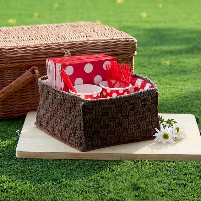 Pic-a-nic Basket