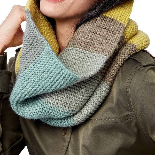 Garter Stitch Cowl