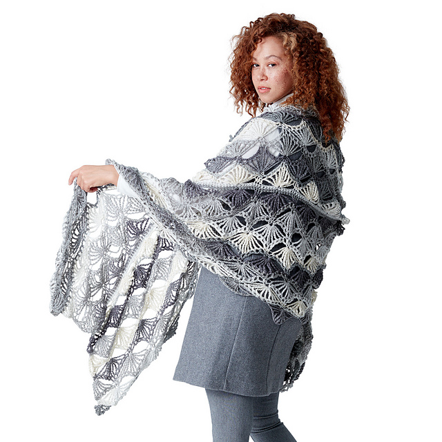 Fan Shells Shawl