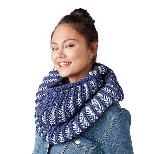 Faux Brioche Cowl