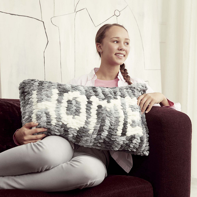EZ Intarsia Home Pillow