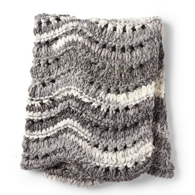 Feather and Fan Blanket