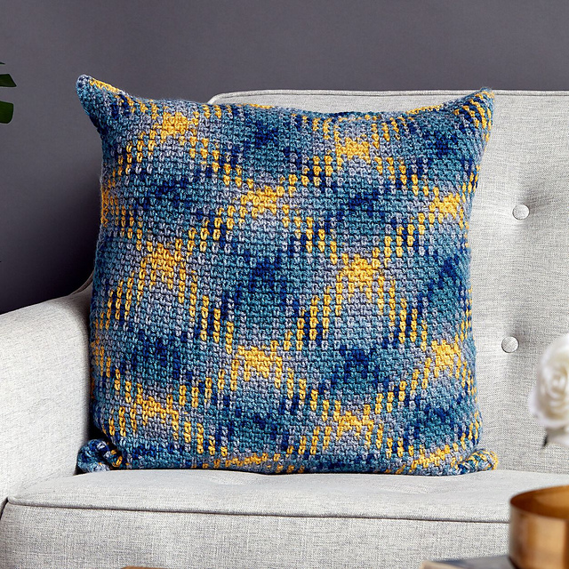 Color Pooling Pillow