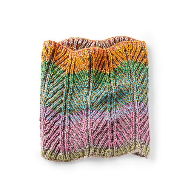 Brioche Zigzag Cowl