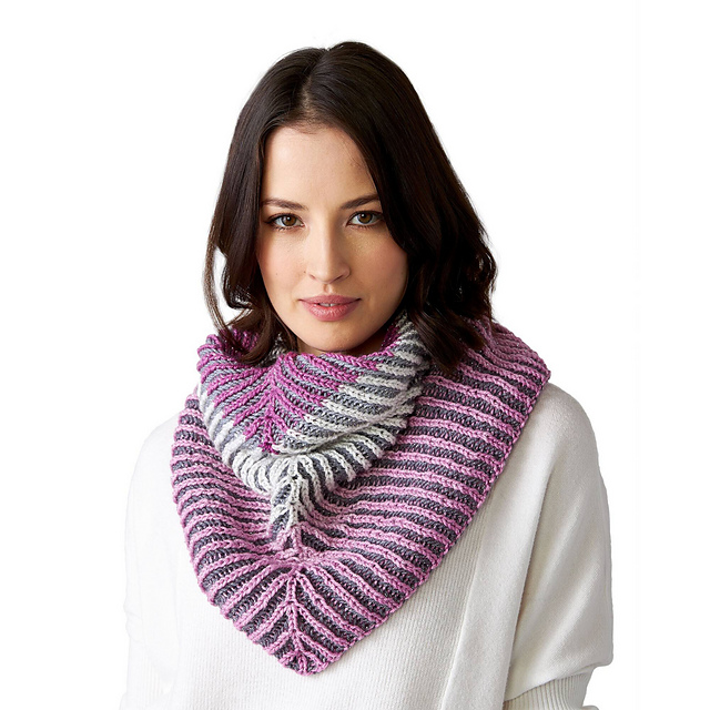 Brioche Shawlette