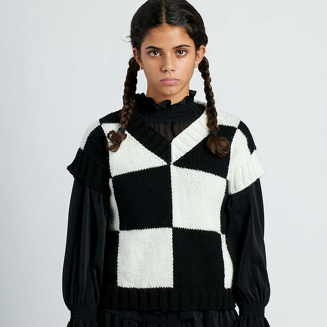 Check Knit Vest