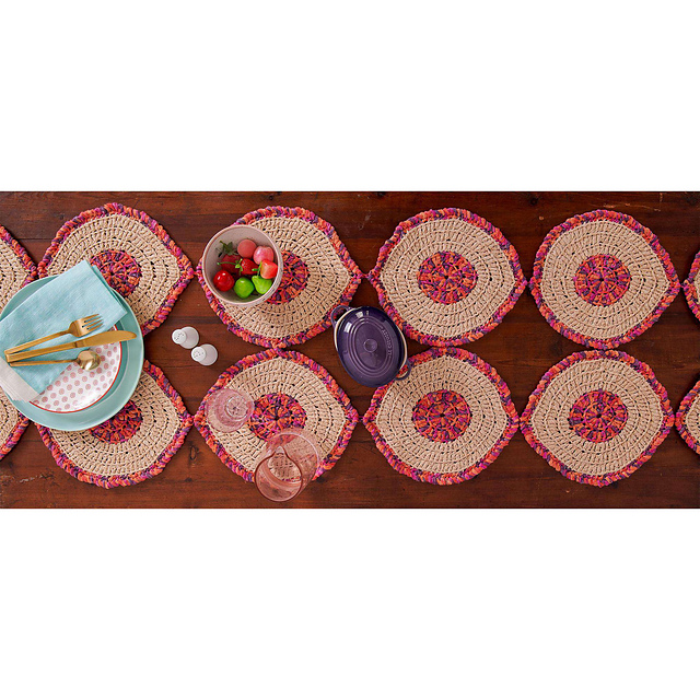 Ravelry Round & Round Table Runner pattern by Yarnspirations Design Studio