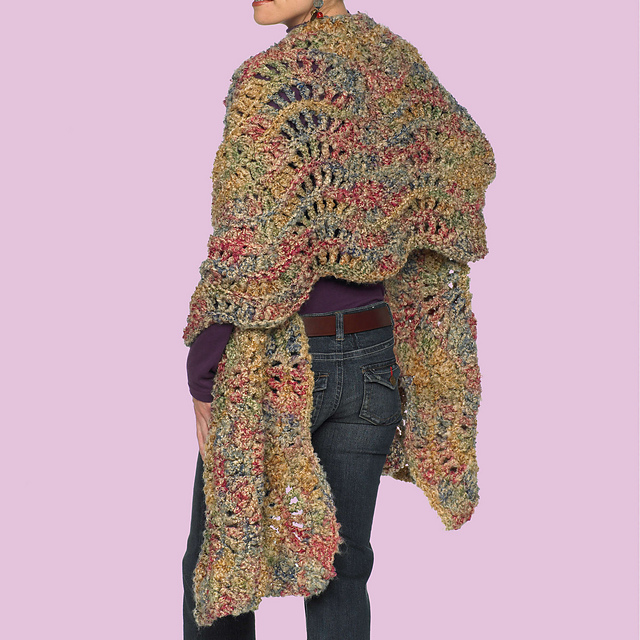 Crochet Wavy Shawl