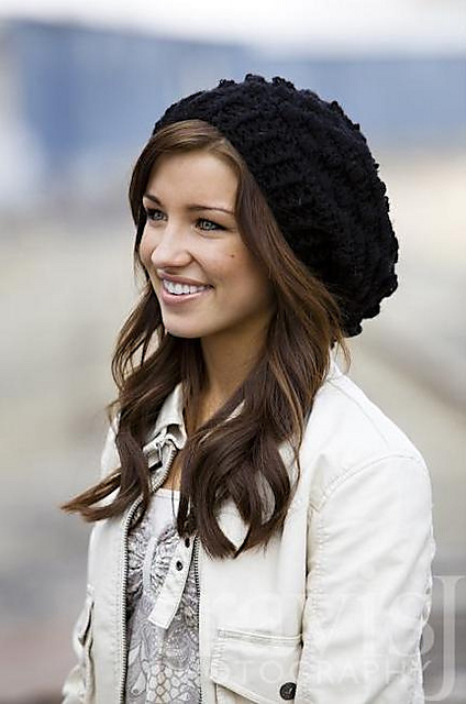 Black Bobbled Slouchy Hat