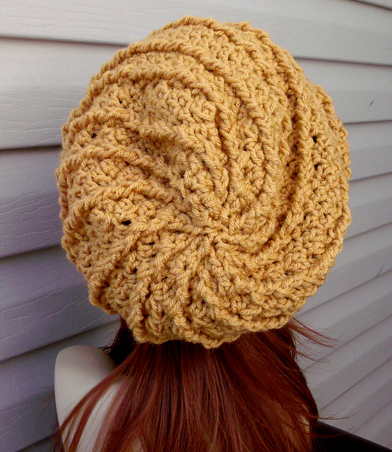 Sunny Spiral Slouchy Hat