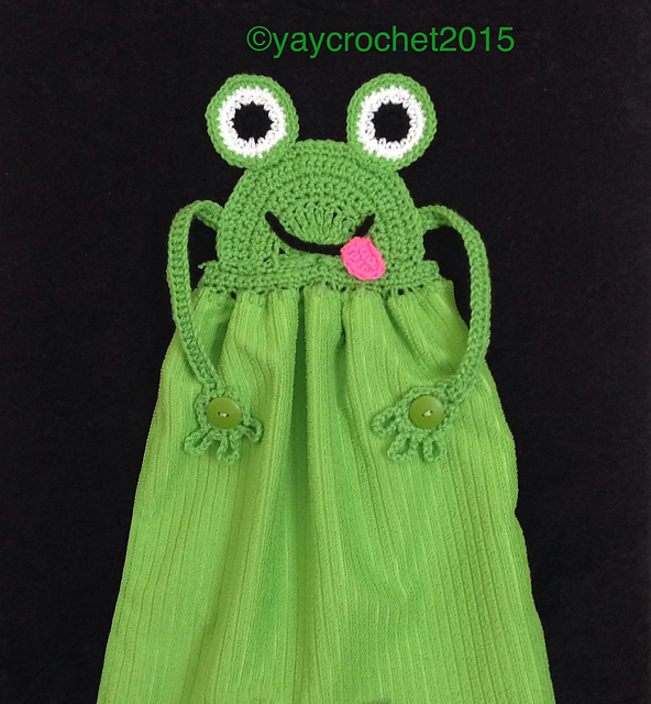 FROG TOWEL TOPPER