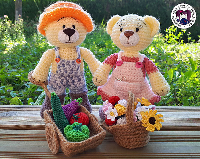 M. and Mrs Bear, gardeners