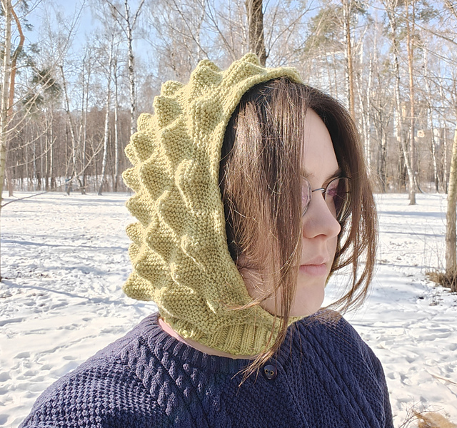 Ravelry: Chestnut balaclava pattern by Yevheniia Pyroh