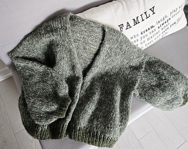 Balloon Sleeve Airy Cardigan