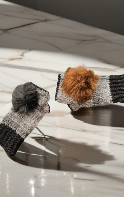 Mismatch Mohair Mittens