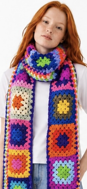 Mistletoe Scarf