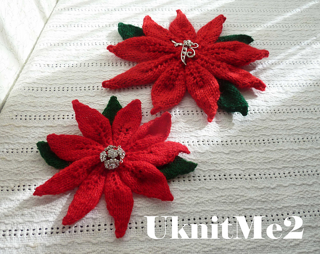 Poinsettia Flower knit brooch
