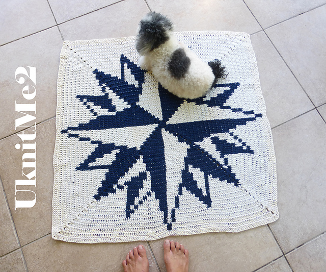 Tapestry Motif CompassRose Rug/ Wall Hanging