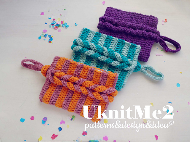 Braided Crochet Clutch